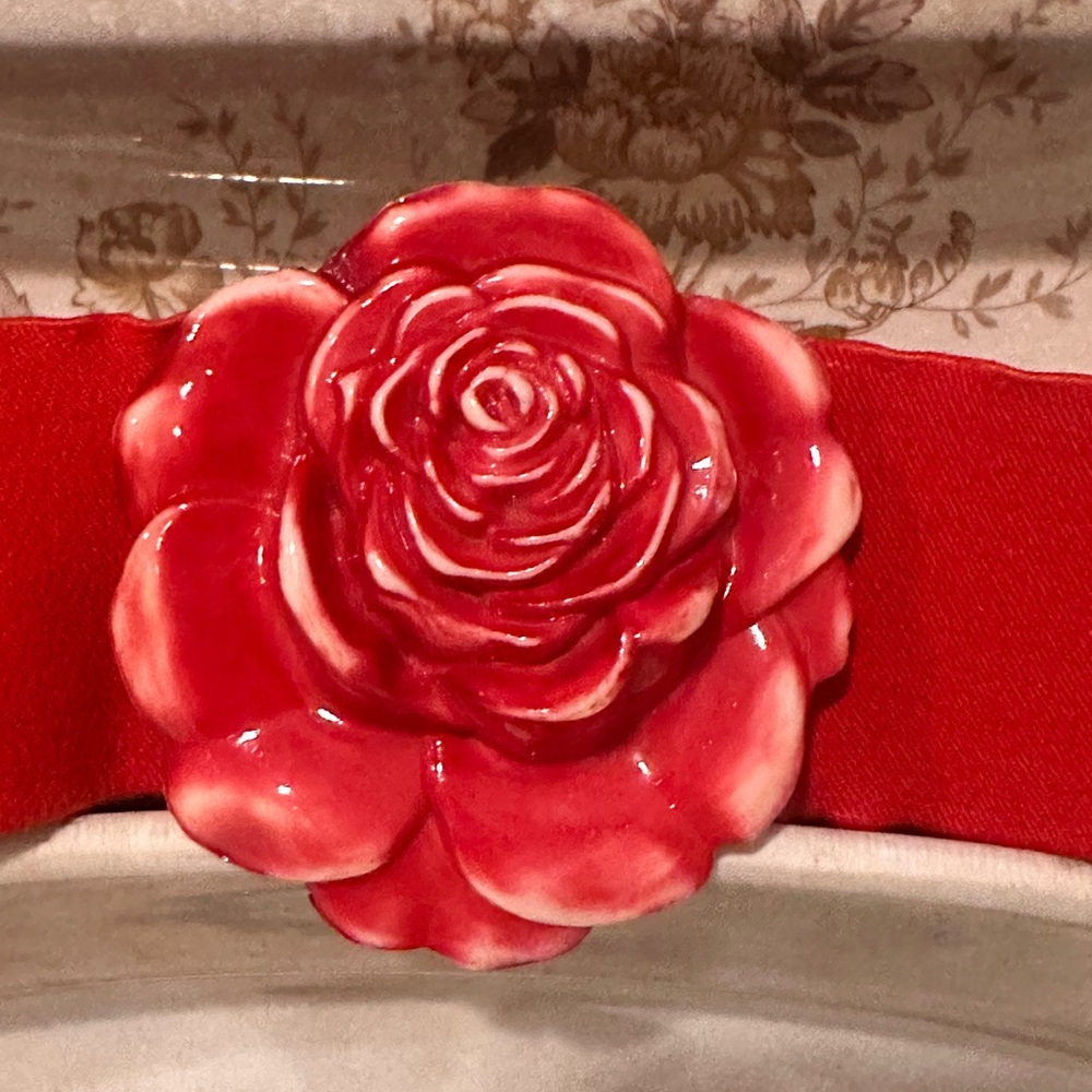 Vintage Red Floral Rose Stretchy Statement Belt